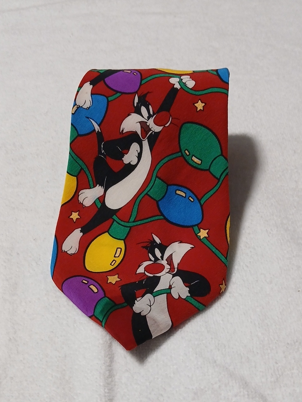 Warner Bros. Sylvester Cat Red Novelty Tie with Multicolor Lights